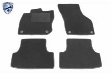 Textilmatta AUDI A3 (8Y) 2020 -, Fram eller bak Vaico V10-8884 - audi - OE 8Y0061276 MNO, 8Y1 061 275 A MNOkit, 8Y1061275A MNO